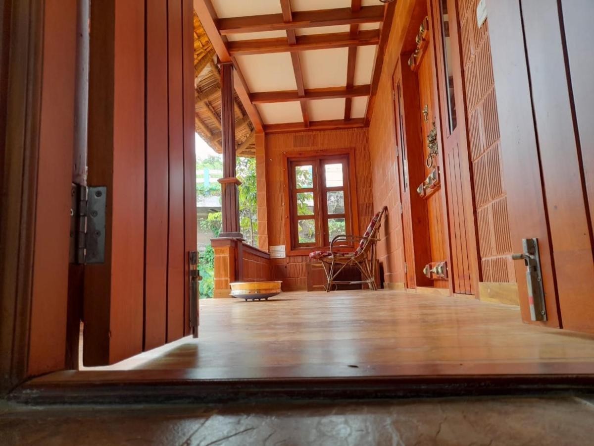 Gasthaus Little Chembaka Kumarakom Exterior foto